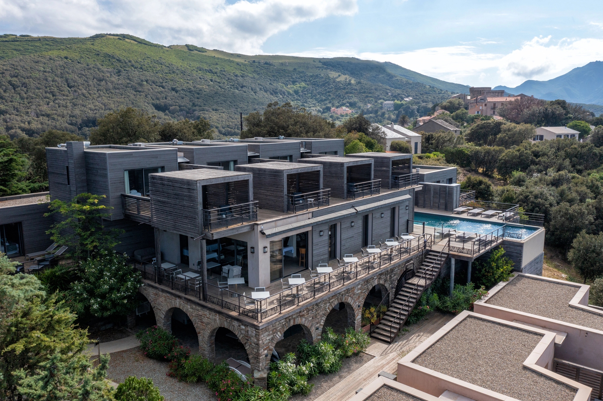 L'hôtel 4 étoiles le Tomino dans le Cap Corse